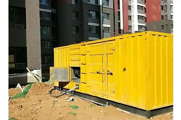 襄城发电机租赁中燃油压力过低会对发动机的哪些部件造成损坏？