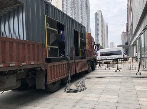 襄城柴油发电机空气滤清器在不同季节的更换周期是否有差异？